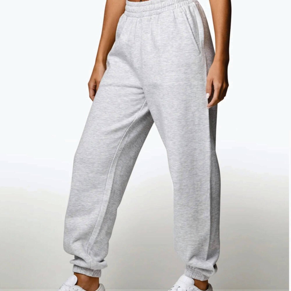 Huq Bro Women’s Fitness Tracksuit – Train in Comfort & Style - Image 5