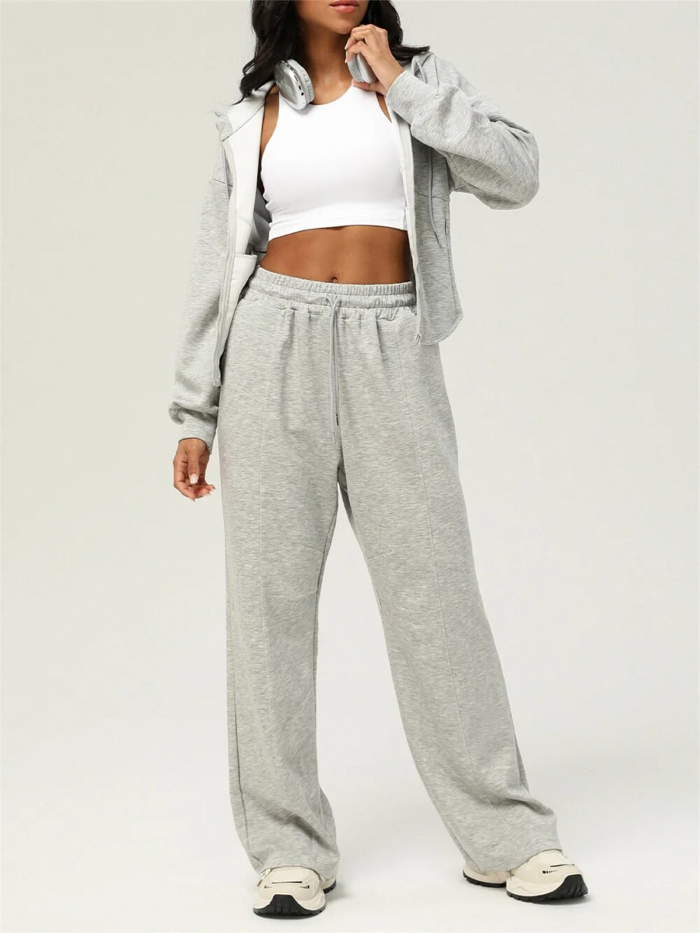 Huq Bro Women’s Fitness Tracksuit – Train in Comfort & Style - Image 5